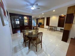 Blk 287A Jurong East Street 21 (Jurong East), HDB Executive #573391011